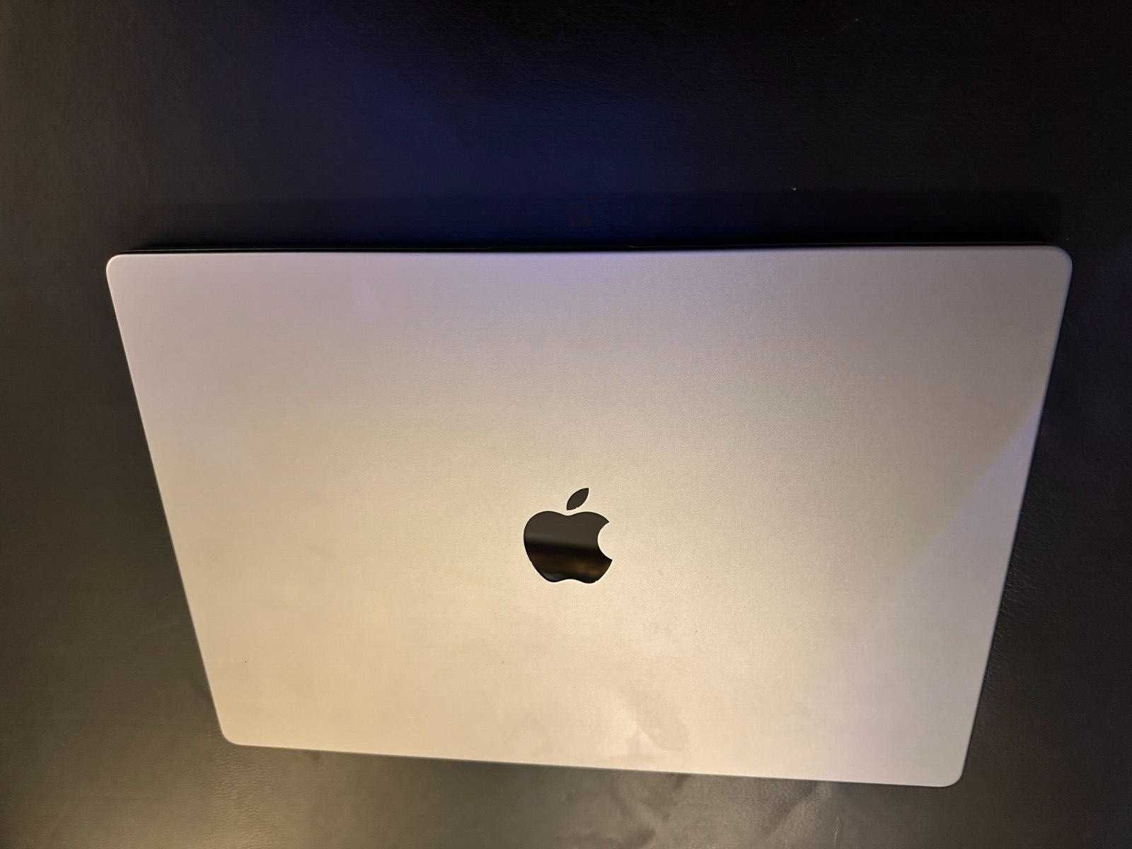 Apple MacBook Pro 16 M2 Max 32GB RAM 1TB SSD