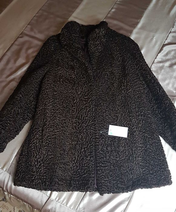 Okazja! Nowa kurtka damska karakuły