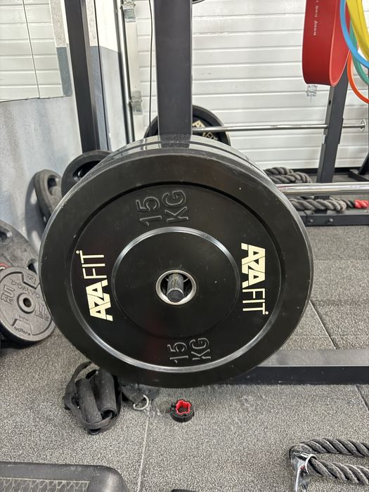 Adidas home rig + barra olímpica 20kgs + bumpers 110kgs