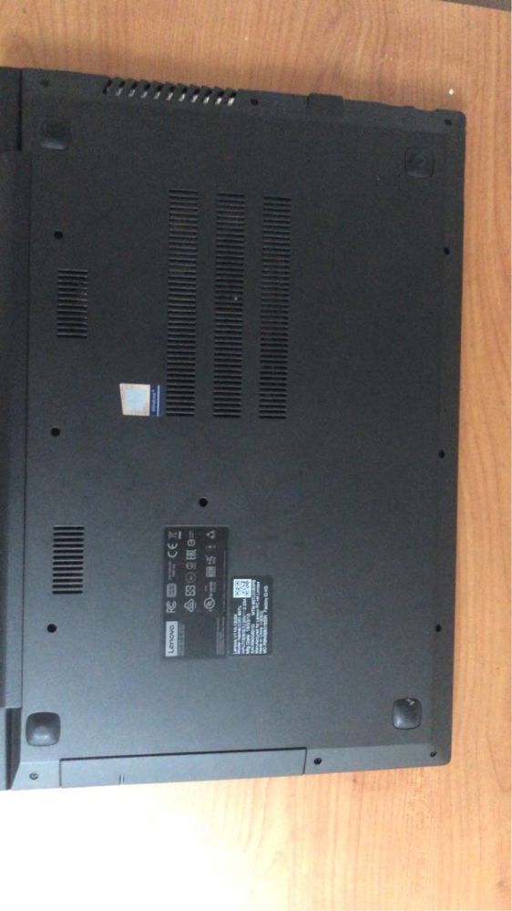 Laptop Lenovo V110-15ISK 15,6” / Intel Core i3 4GB RAM / 1 TB dysk