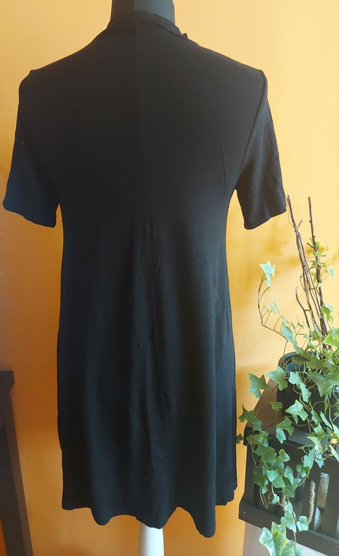 Sukienka z chokerem Pull&Bear S/M