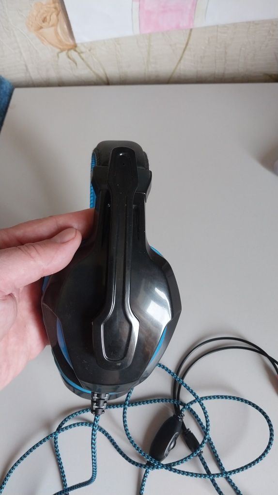Продам игровые наушники Havit H763d