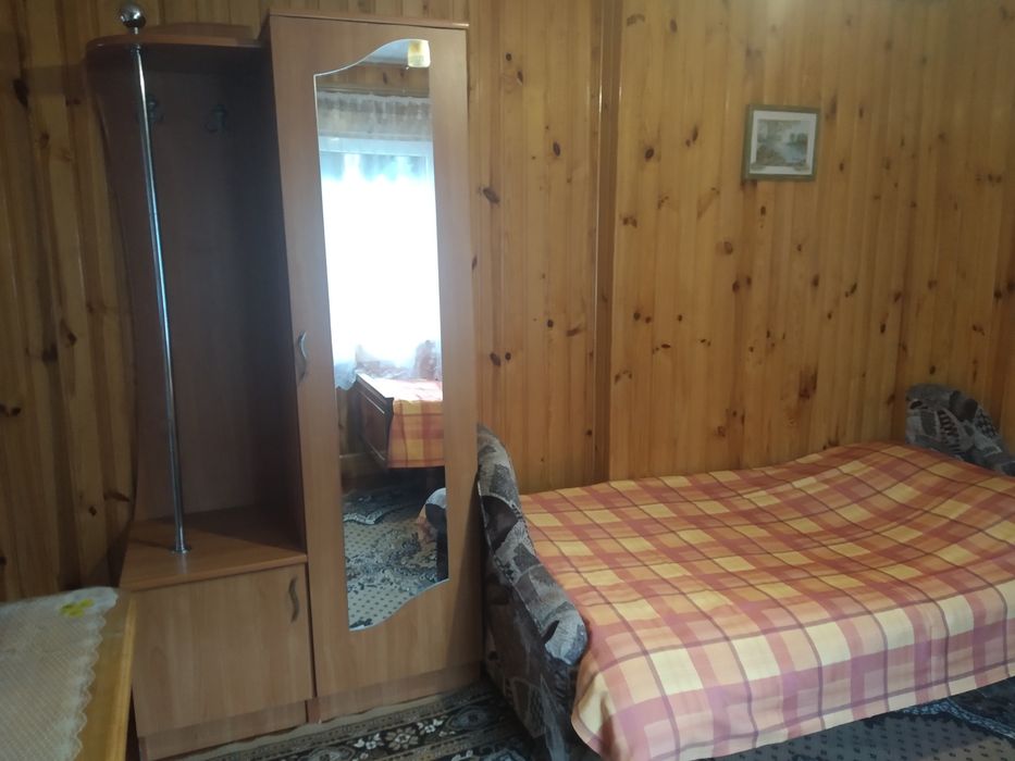 Яремче. Гостинний двір Під горою