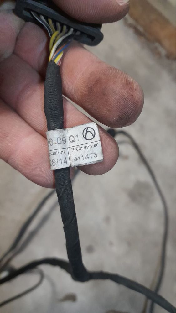 kabel partroniki przód Mercedes-Benz w176