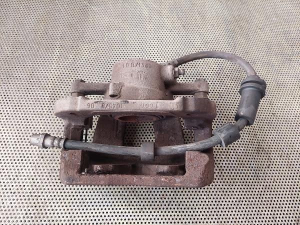 Pinça travão / maxila de travão frente esquerda BMW 1 (E87)