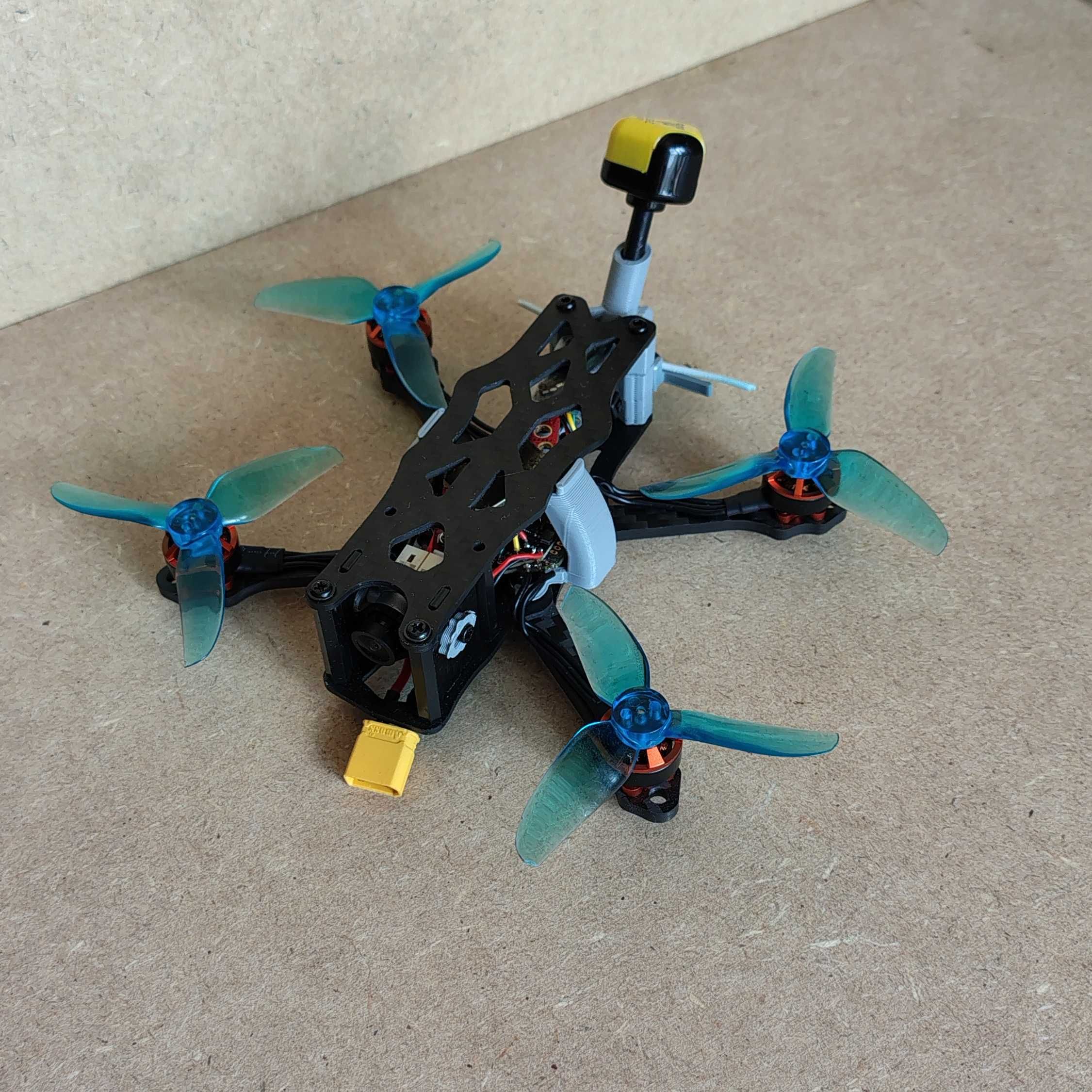Dron FPV 2.5 cala [ ELRS ]