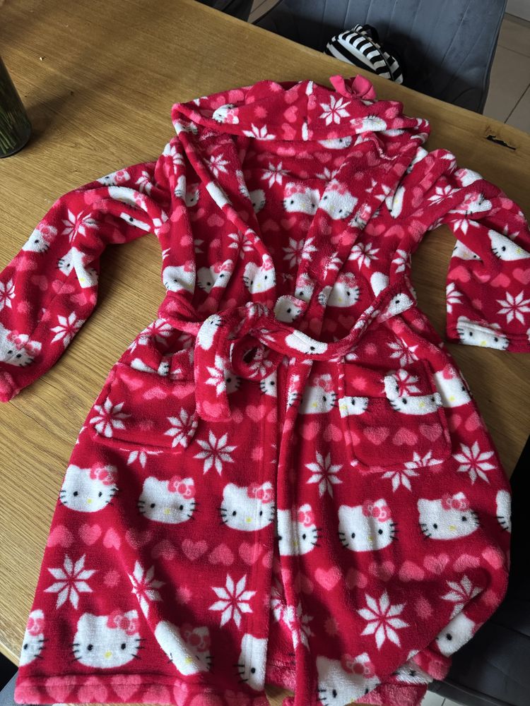 Szlafrok dziewczynka hello kitty 146/152