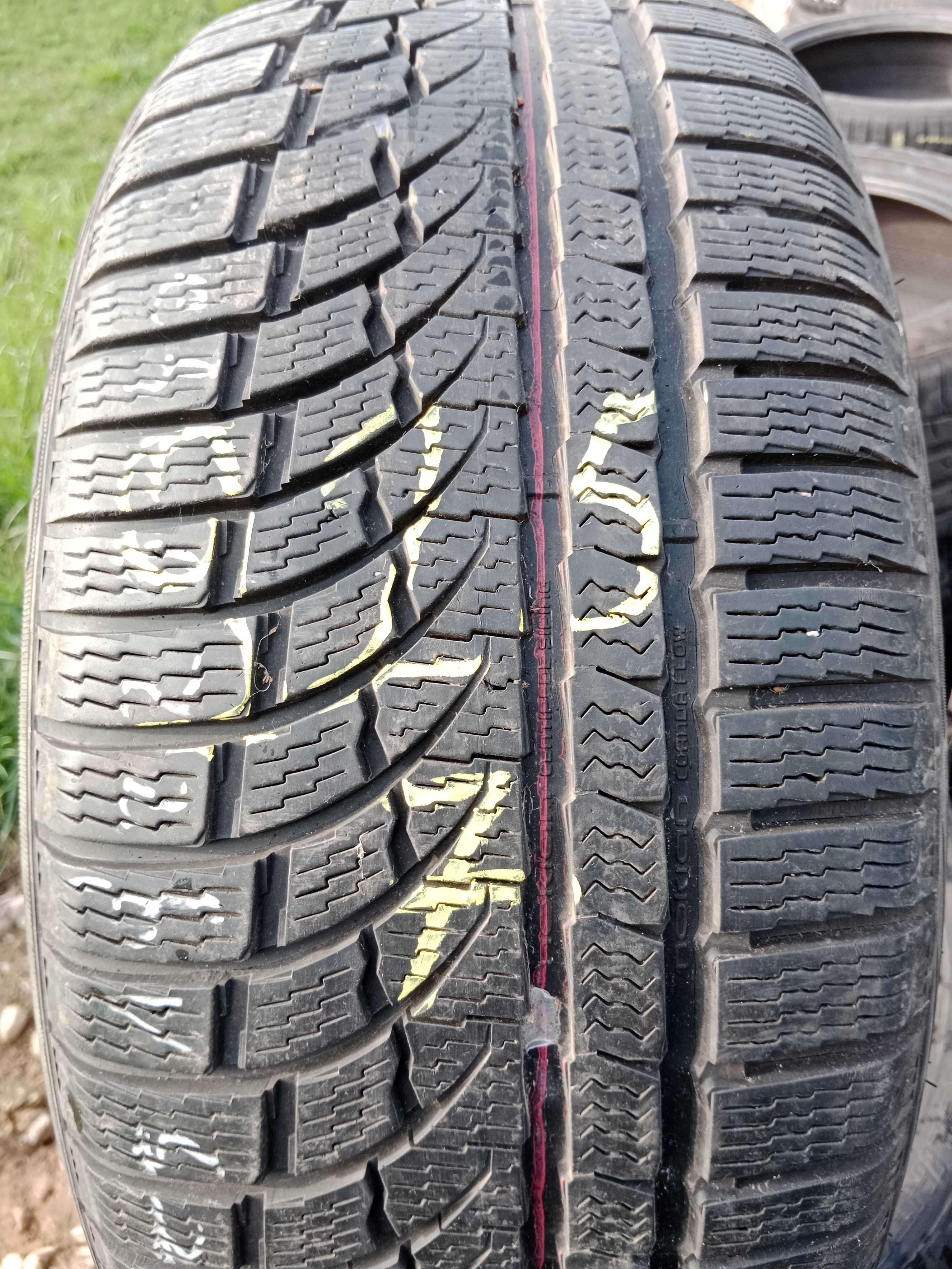 Opona używana 225/40R19 Nokian WR A4 1szt.