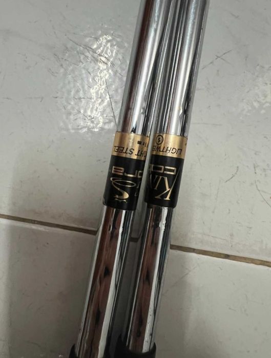 Conjunto Tacos de Golf Cobra