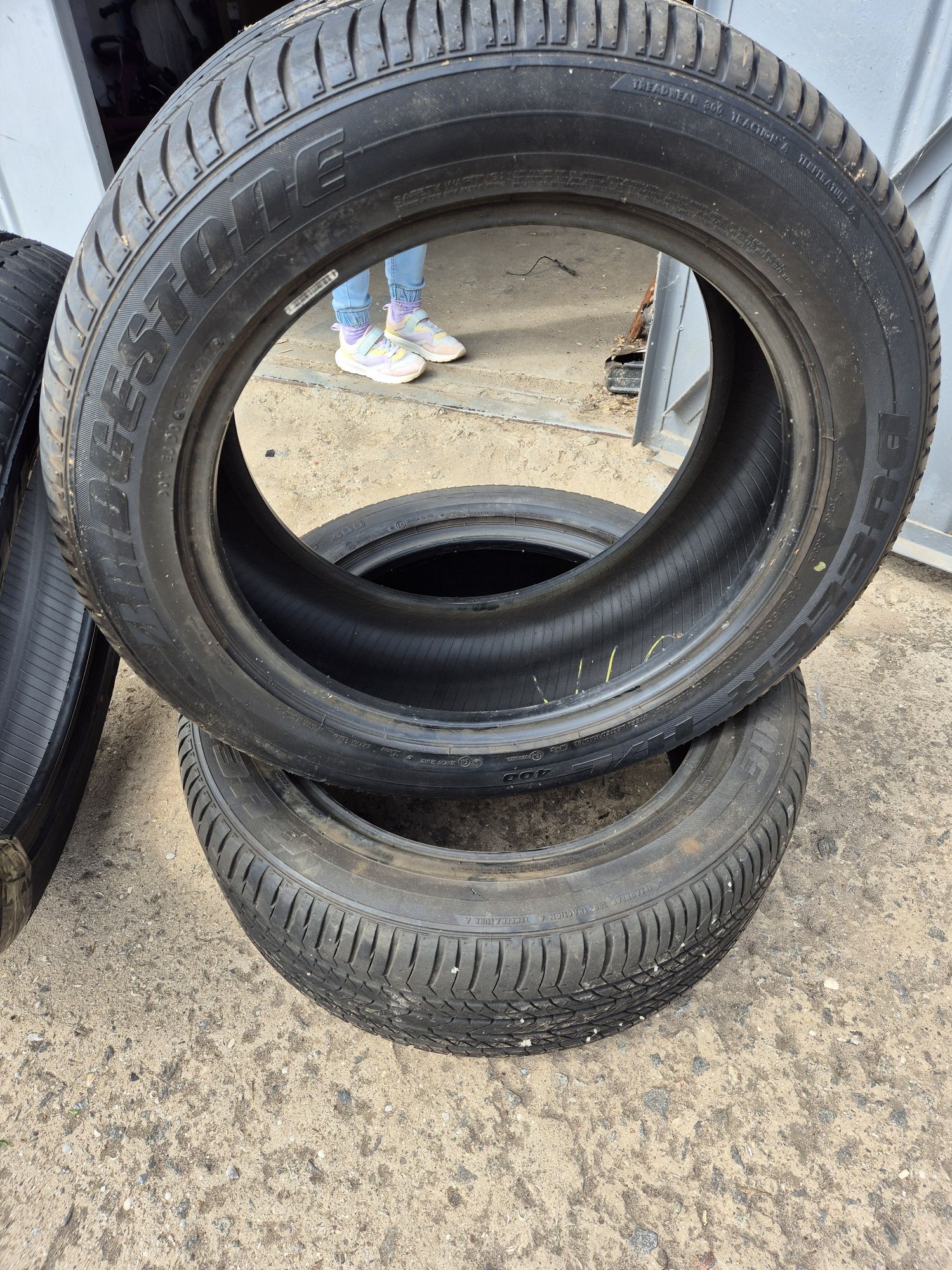 Літня гума. Колеса 265/50R19 Bridgestone