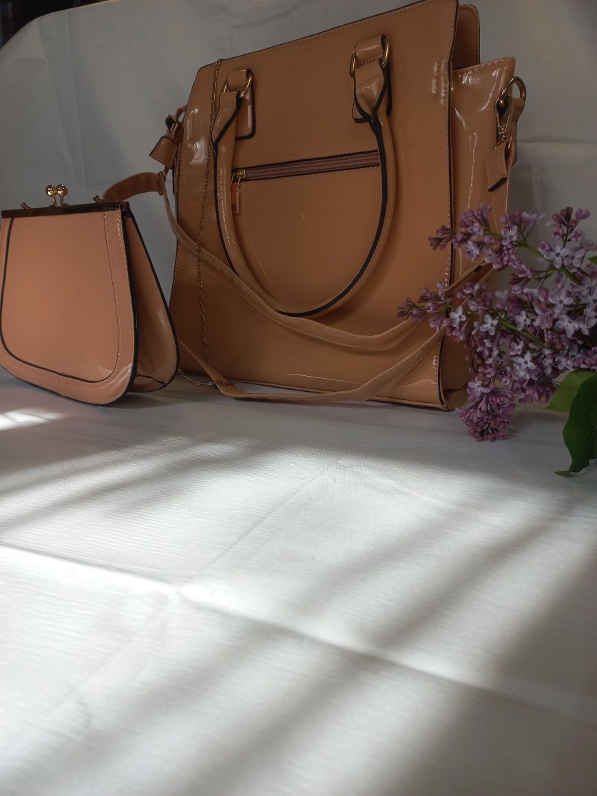 Жіноча сумка Yves Saint-Laurent