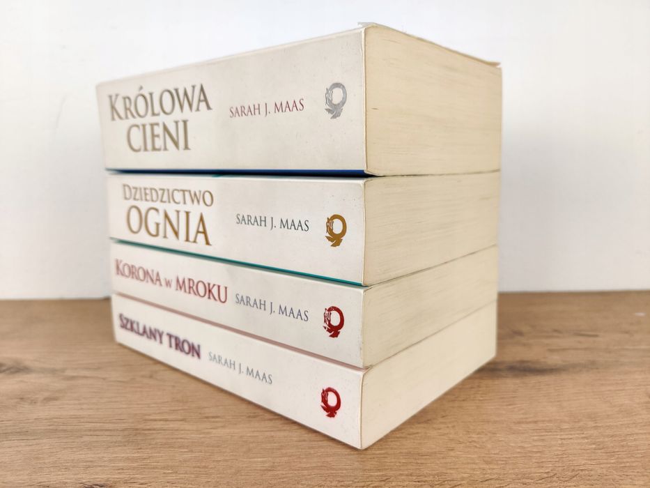 Szklany tron 1-4 / Zestaw / Sarah J. Maas
