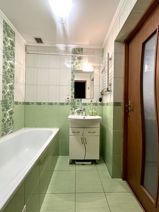 Продається квартира в центрі м. Стрий.