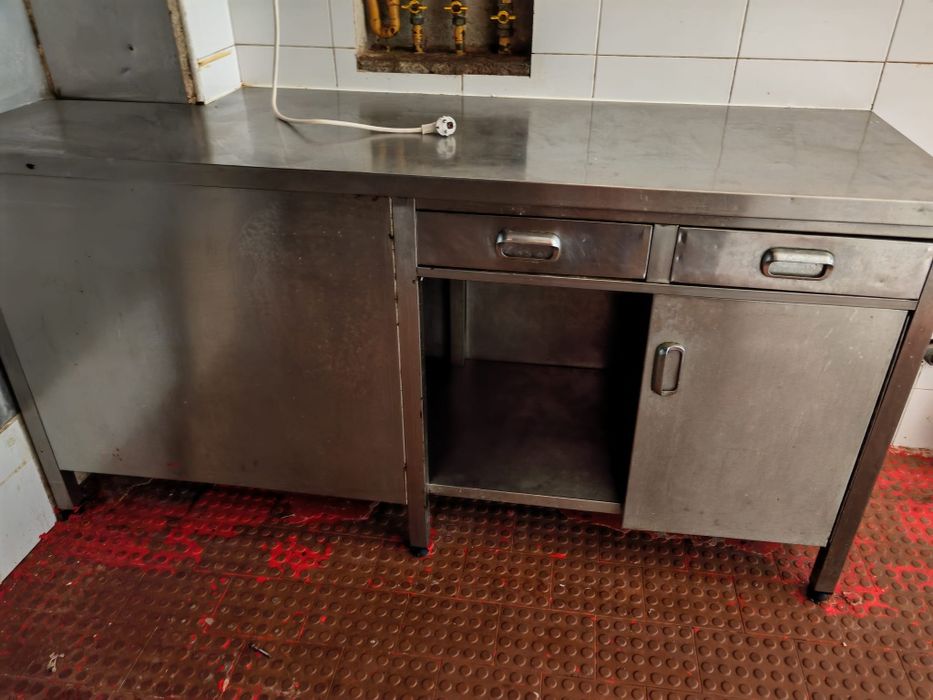 Mobiliário de cozinha