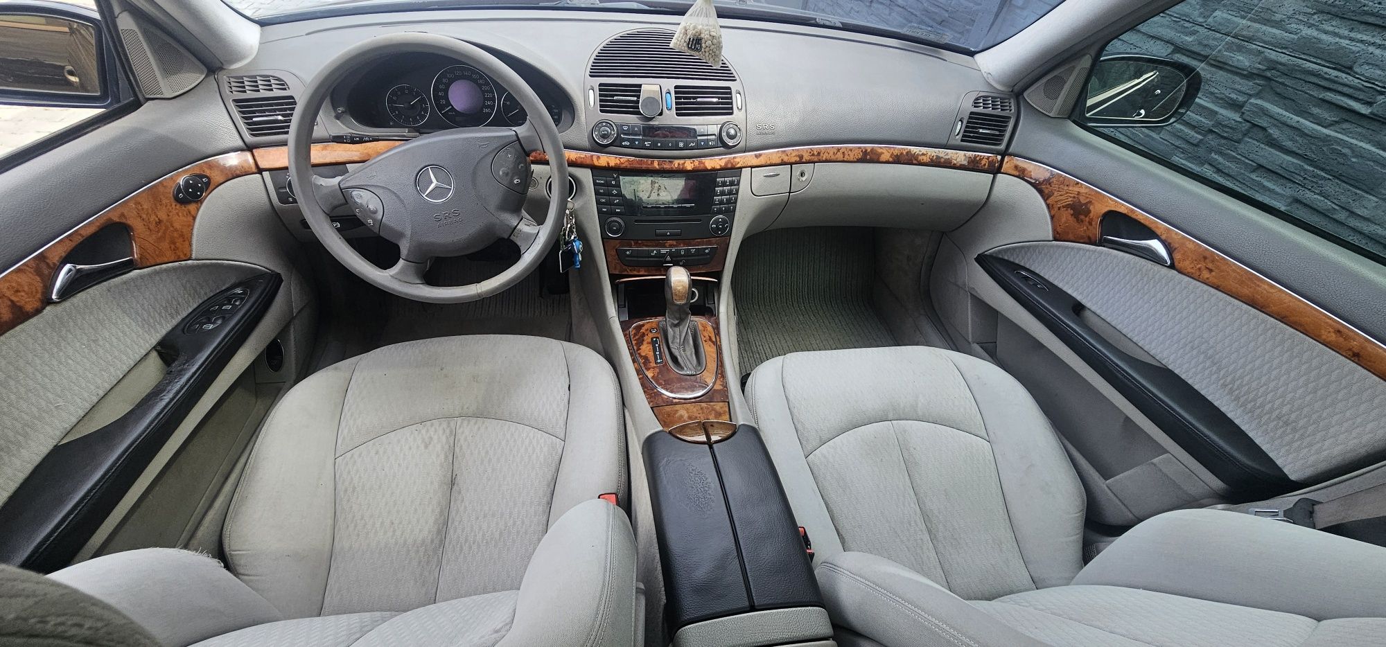 Mercedes E-Klasa W211 2.7 Cdi Automat 177km