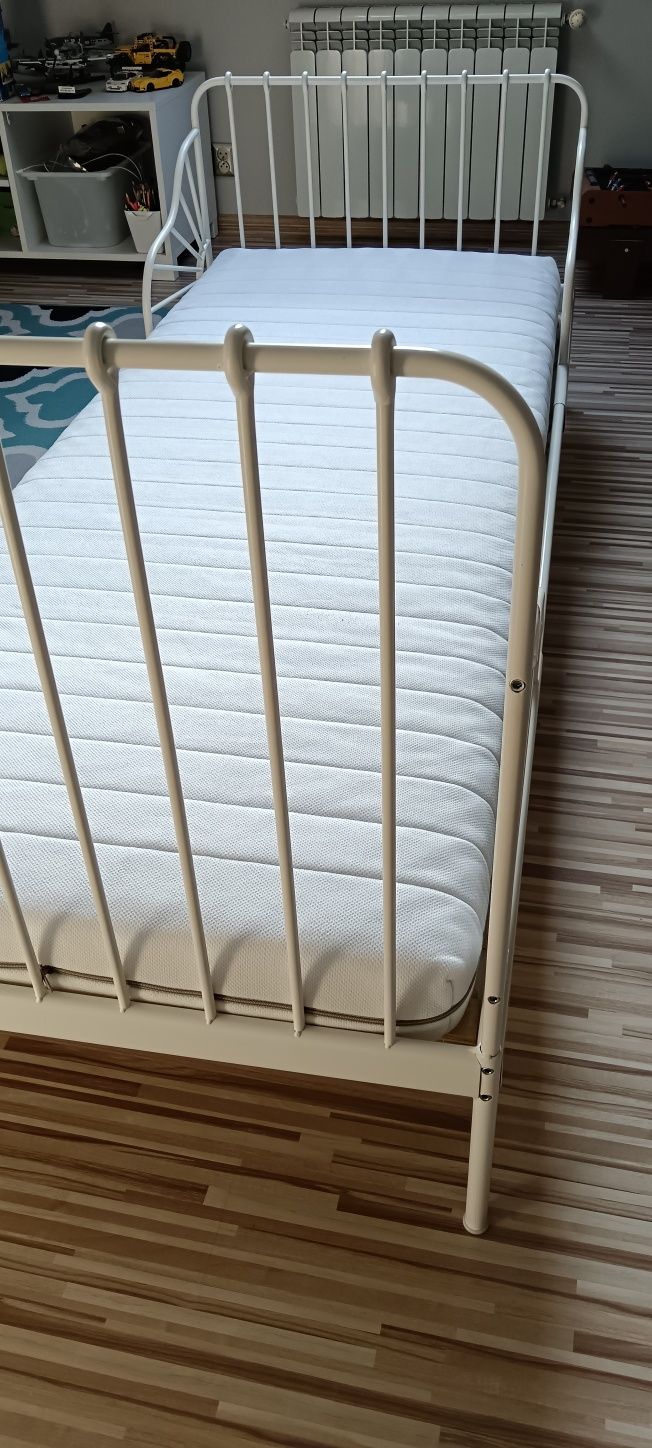 Łóżko IKEA Minnen