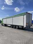 Kraker Trailers F-BEST z ruchomą podłogą  Naczepa Kraker Trailers z ruchomą podłogą zadbana