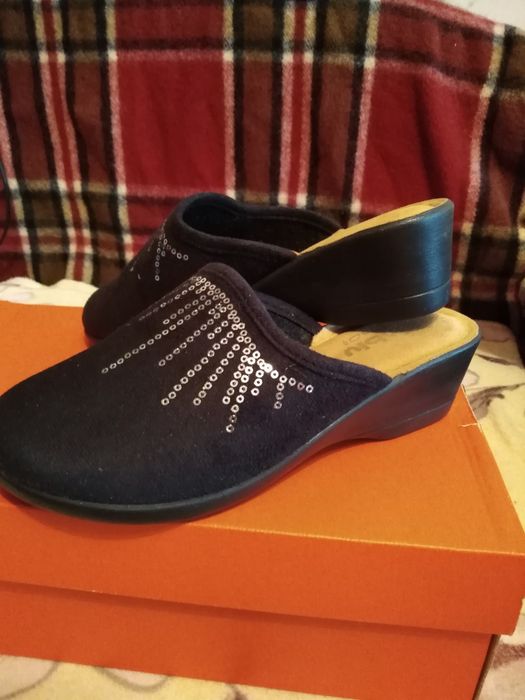 Капці на всі випадки життя