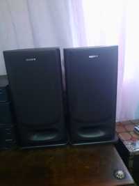 2 colunas sony a trabalhar