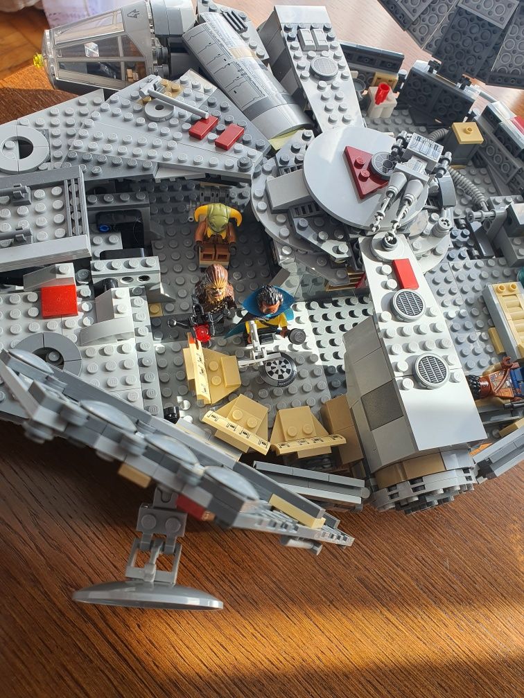 Klocki LEGO 75257 Star Wars Sokół Millenium