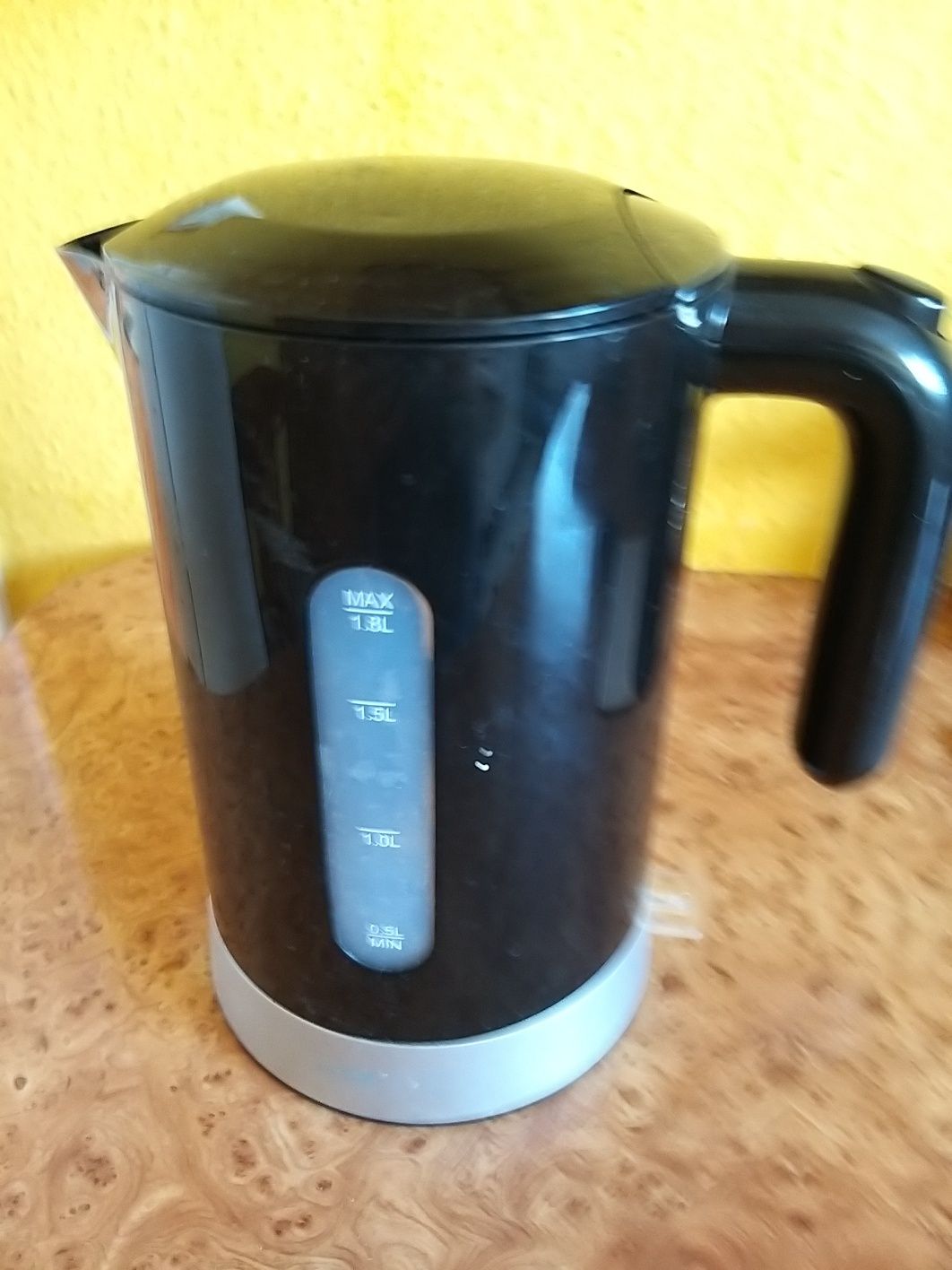 Czajnik bezprzewodowy 1.8 l Clatronic