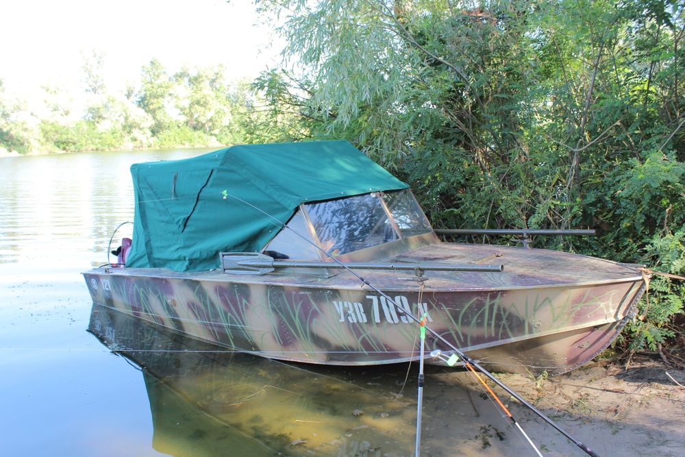 Моторний човен Прогресс 4 лодка моторная