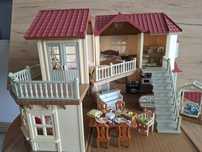 Большой дом Sylvanian families со светом и мебелью