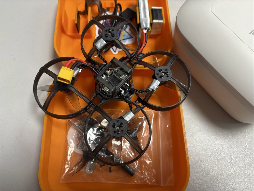 Mobula 8 HD Walksnail, FPV 85мм на цифрі. (з АКБ 2s, Betafpv зарядне)