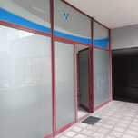 Loja de rua, com 51 m2, em zona central de Vila Nova de Gaia