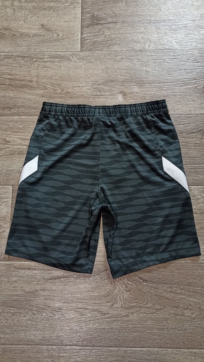 Шорти чоловічі Nike Dri fit originals спортивные шорты мужские S