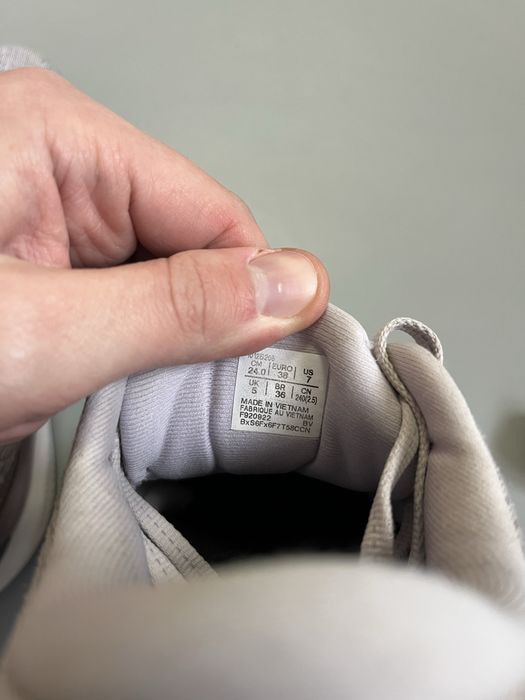 Asics Gel-Cumulus 23 Gel-Kayano Gel-Nimbus 38(24cm)