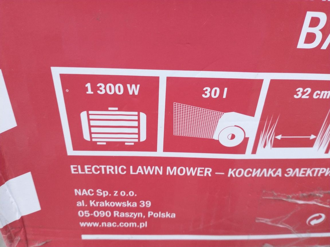 Nowa elektryczna kosiarka do trawy NAC 1300 w