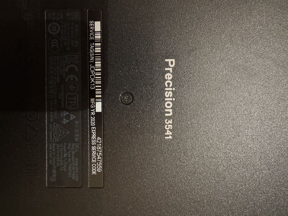 Computador Dell precision 3541 ( deixou dar som )