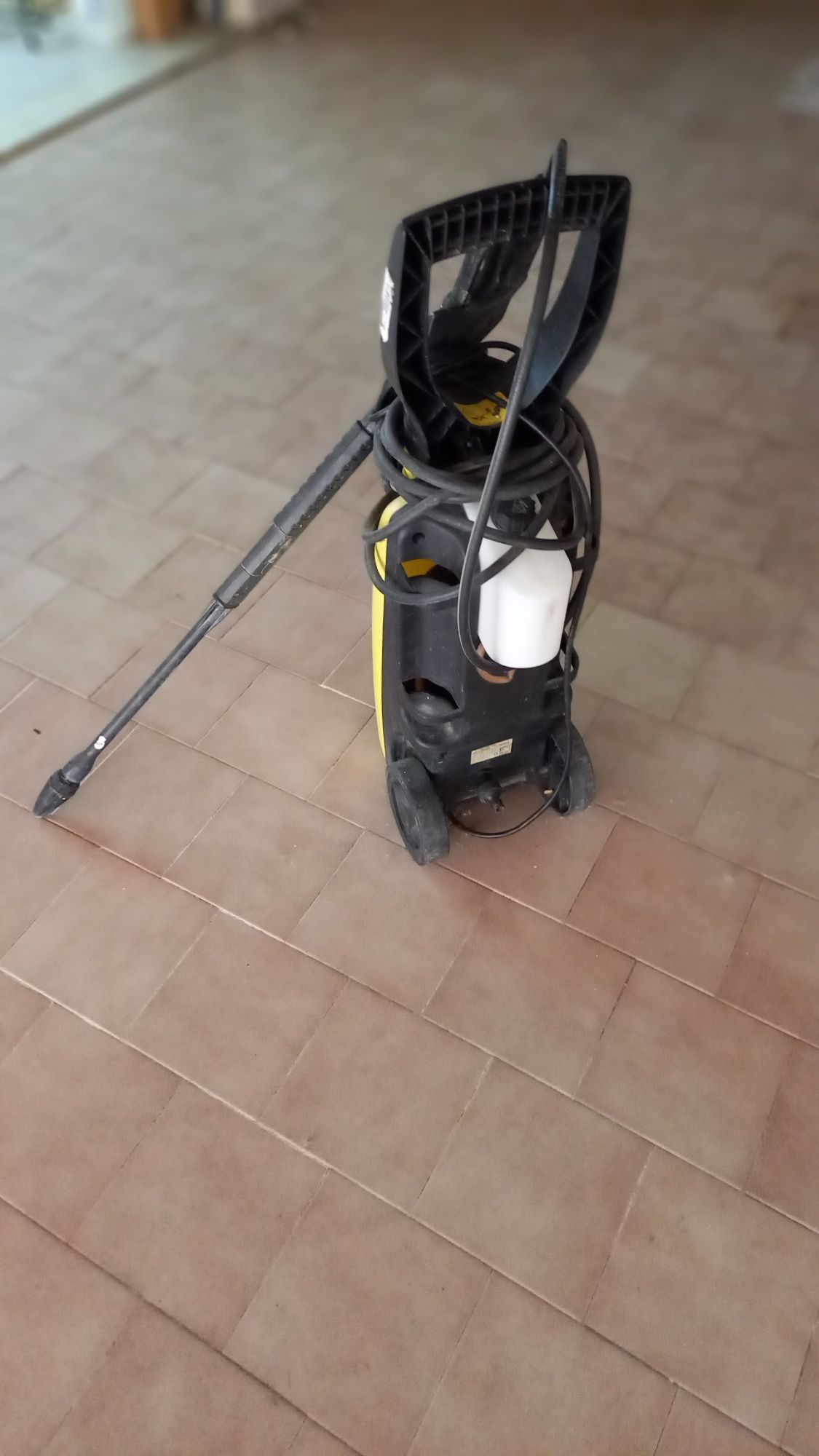 Maquina de Lavagem Alta Pressão