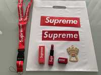 Gadżety Supreme zestaw, box logo, streetwear