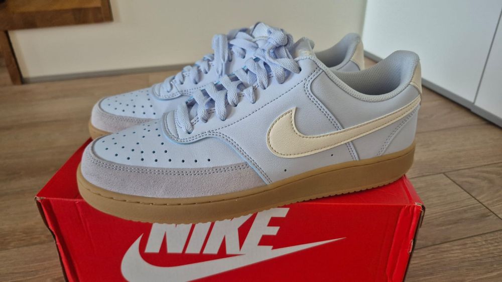 Продам оригінальні кросівки Nike