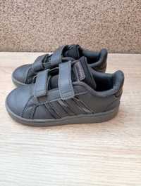 Buty adidas dziecięce