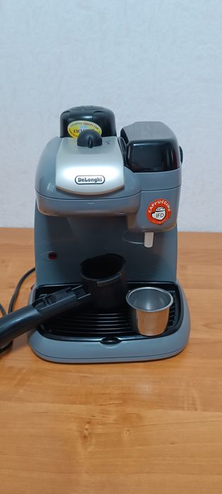 Кавомашина Delonghi