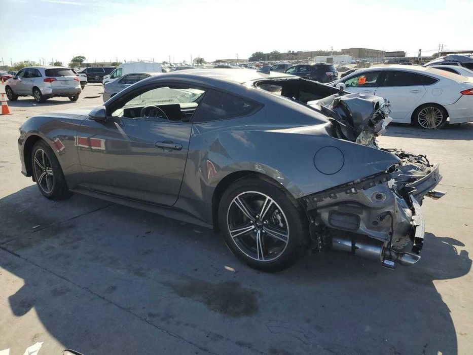 Ford Mustang 2024 кузов, запчастини