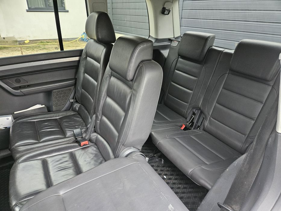 Volkswagen Touran 2007р 2.0 tdi 7 місць