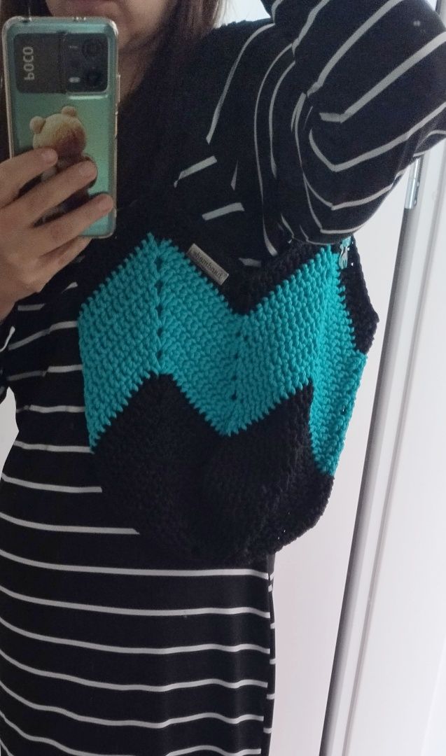 Mała torebka handmade szydełko