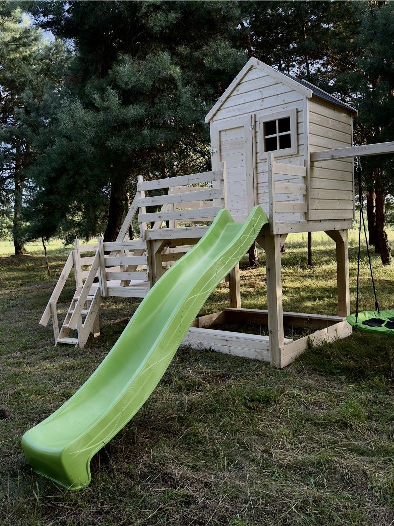 Domek dla dzieci Domek z huśtawkami Domek ze zjeżdżalnią Plac zabaw
