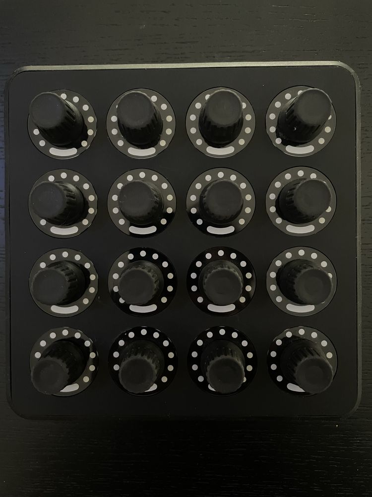 DJ Techtools Midi Fighter Twister black
