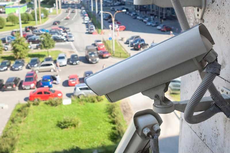 Установка камер відеоспостереження  сигналізації, домофонів.