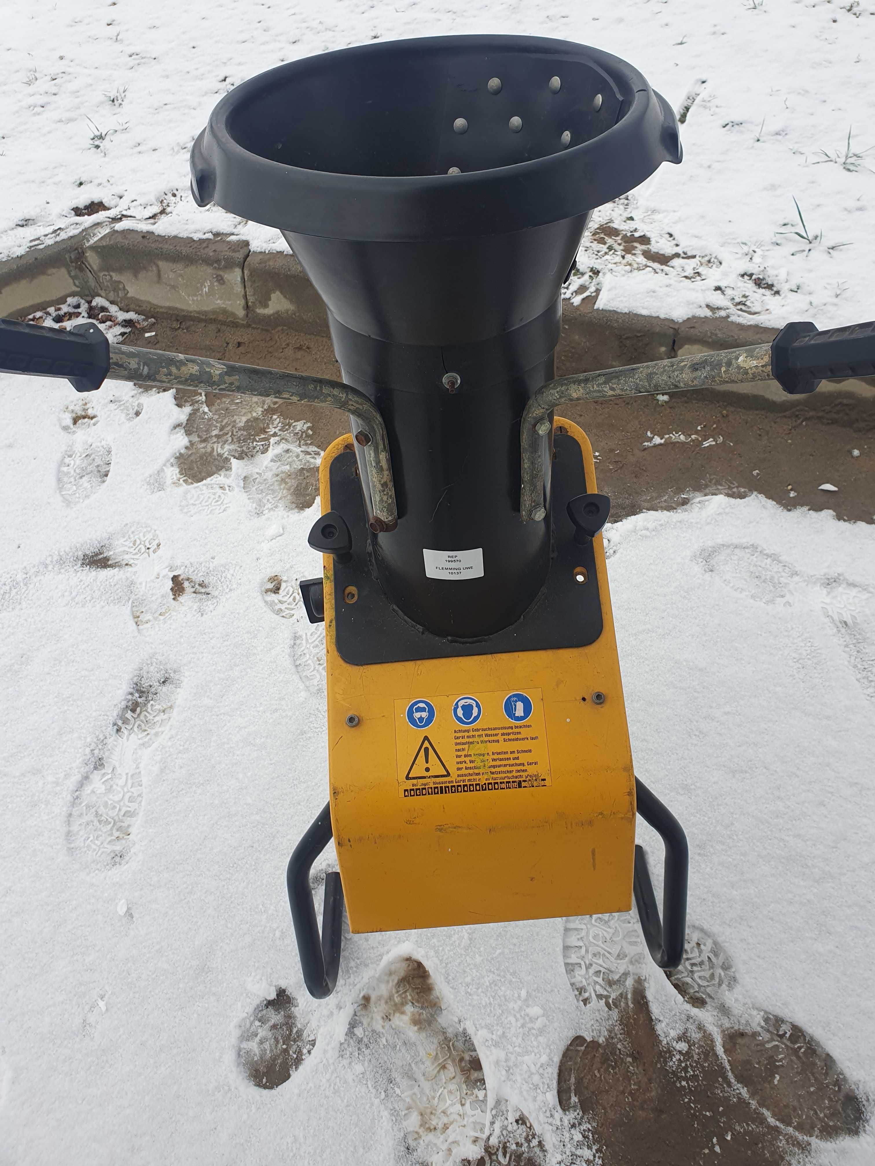 Rębak do gałęzi Kynast elektryczny 220v 2000W