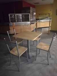 Mesas e cadeiras para cafetaria