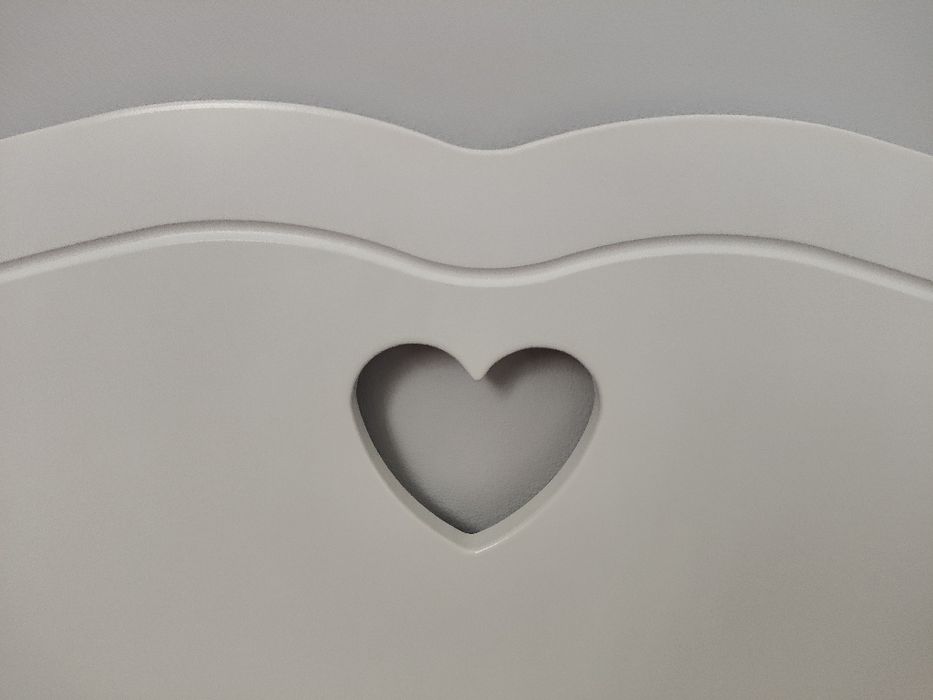 Łóżko dla dziewczynki