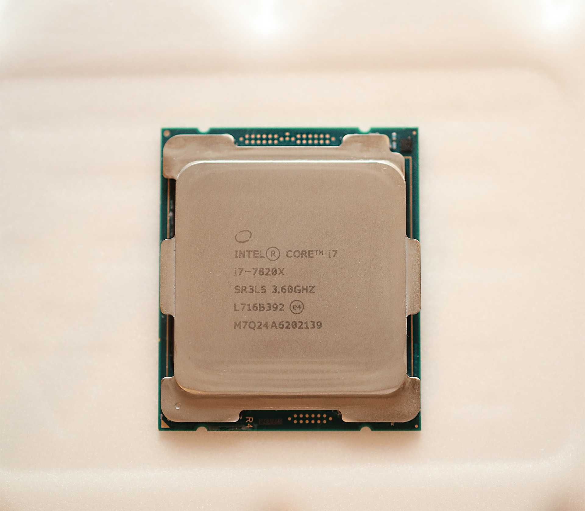 Процессор i7 7820x (LGA 2066)