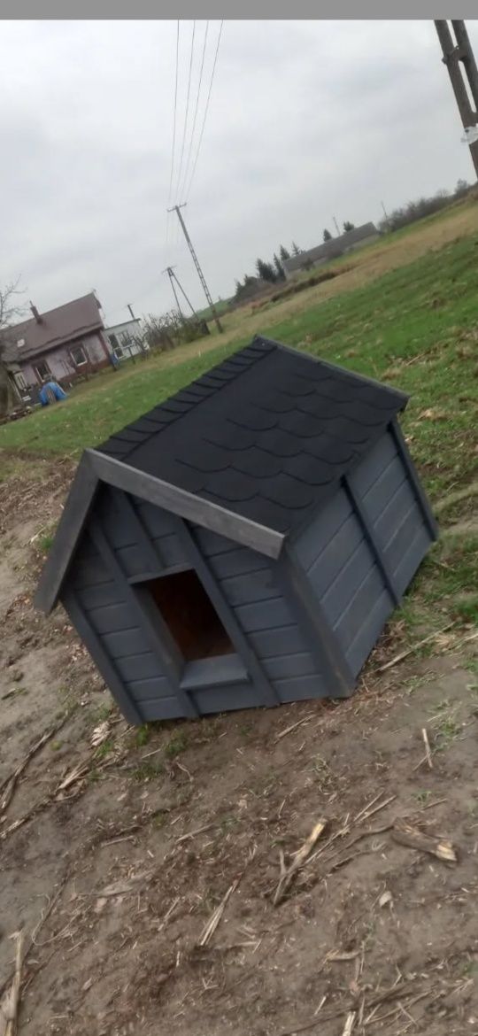 Buda dla psa duża owczarek niemiecki