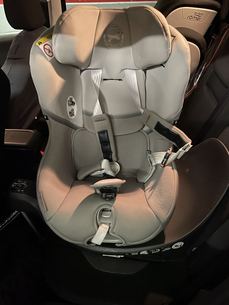 Cadeira Auto Sirona S i-Size Isofix. Excelente estado, 2 anos de uso.